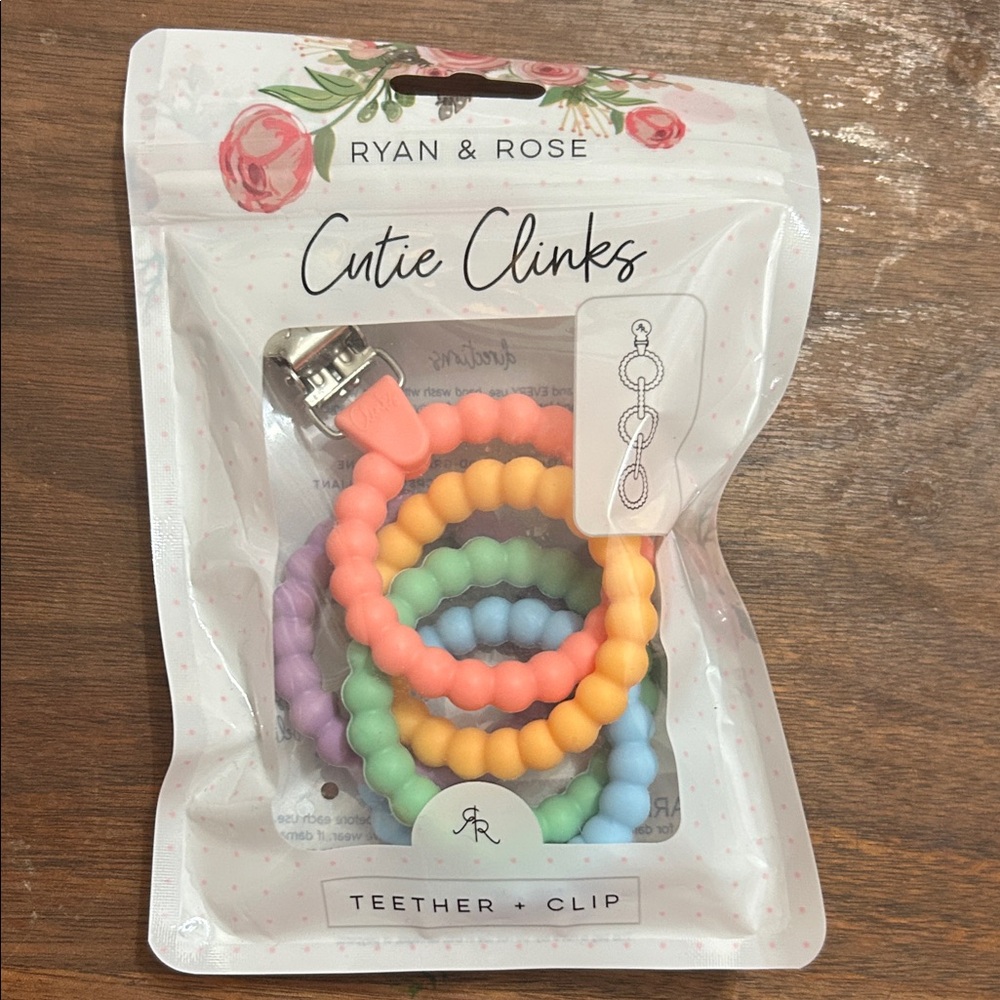 Cutie Clinks Teether Clip Set - Multicolor